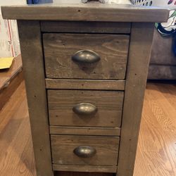 Rustic Wooden End Table/bedside Table