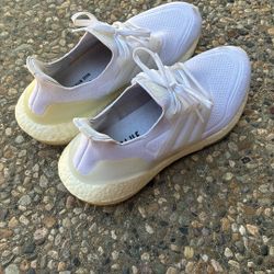 Adidas Ultra boost Size 11