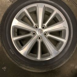 Toyota Highlander 19 inch trim