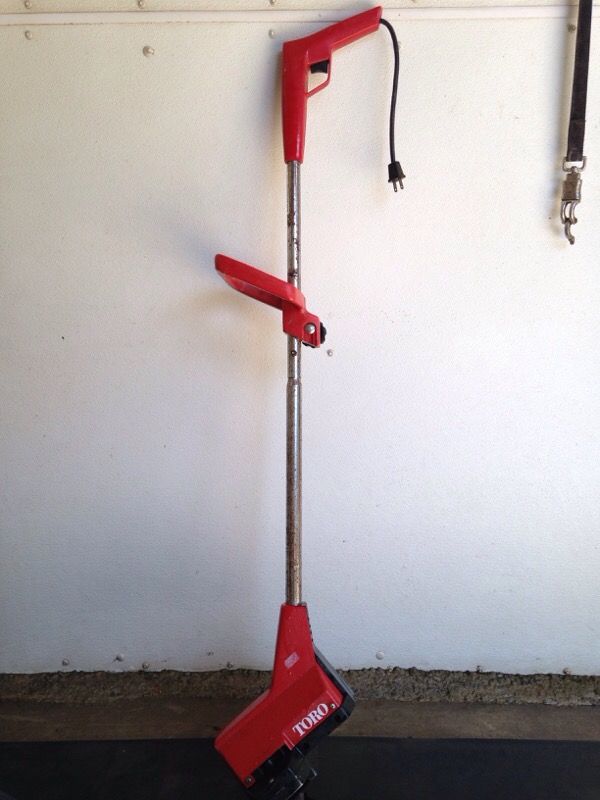 Electric Toro power hoe, small rototiller, cultivator/weeder