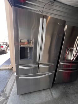 WHIRLPOOL 5 DOORS (LIKE NEW)