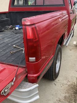 1999 Chevy Bed