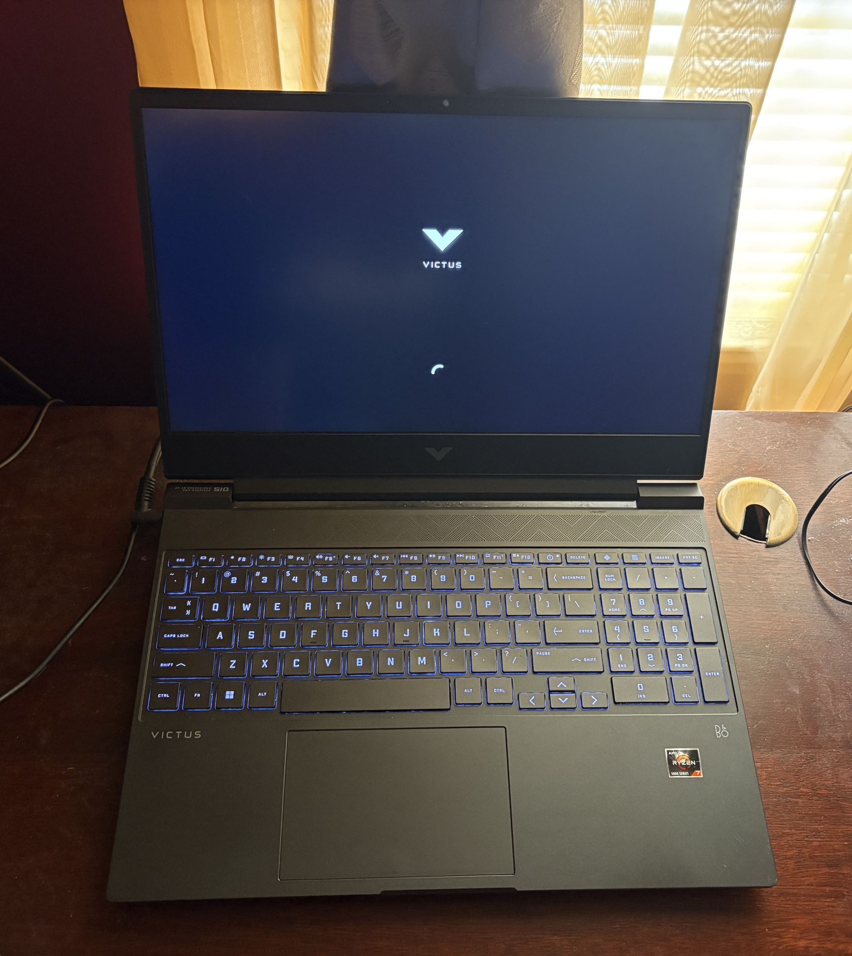 Victus by HP Gaming Laptop 15-fb0xxx (Ryzen 7 Series 5000)