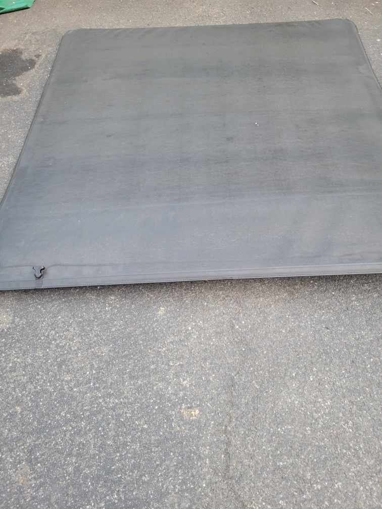 Tonneau Cover