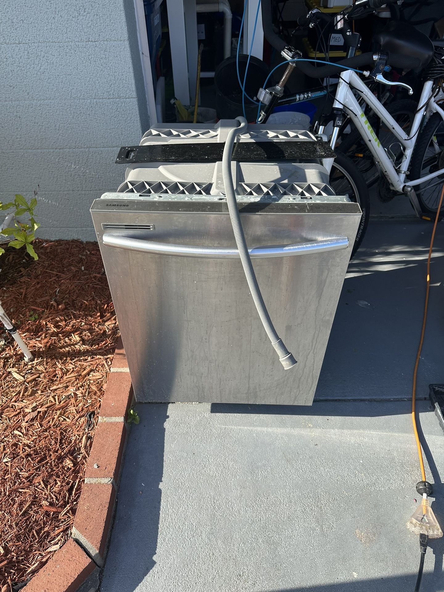 Samsung Electric Dishwasher Stainless steel