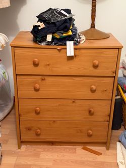 Chest of drawers