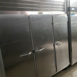 Used Traulsen 3 Doors Freezer