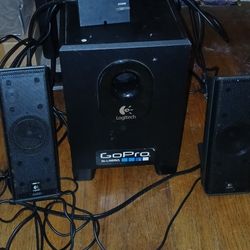 Logitech Speakers And Subwofer 