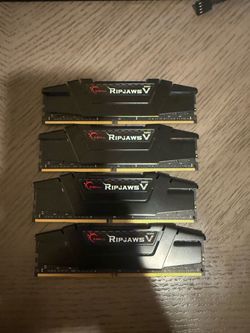 G.SKILL Ripjaws V 64GB DDR4-3200 CL16 4x16GB RAM