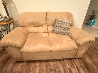 Love seat