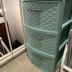 Drawer/ Shelf/ Organizer 