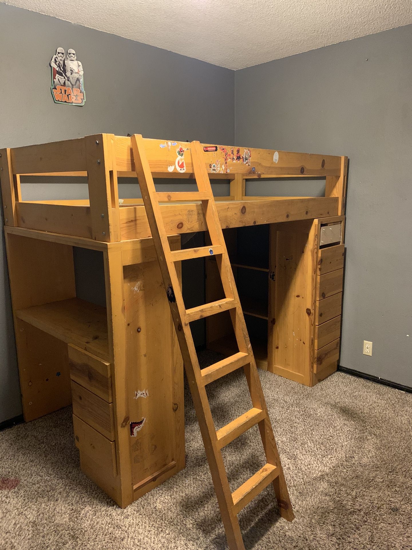 Loft/bunk bed