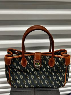 Vintage Dooney & Bourke Black & Tan Canvas with Brown Leather Tote Bag w Clasp