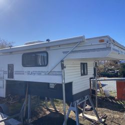 Jayco Sportster Camper In Yucaipa 