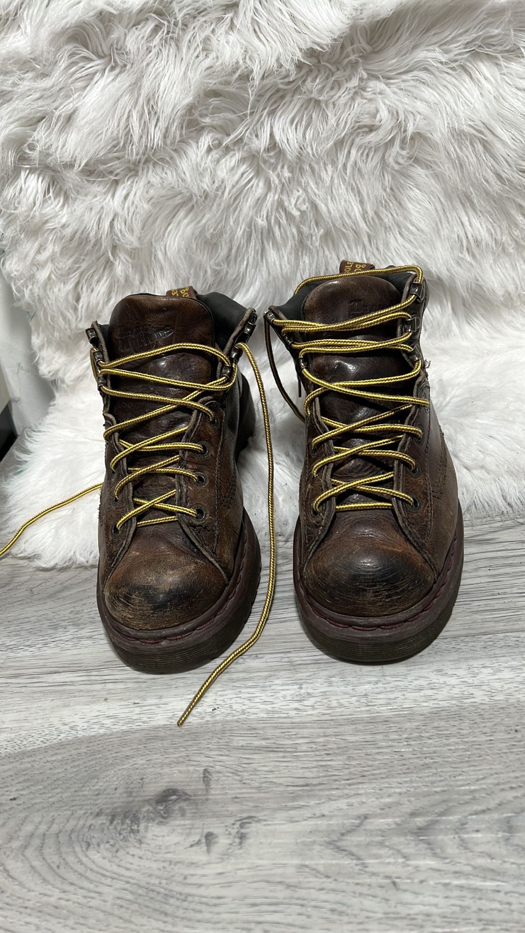Doc Martens 8287 Air Wair Boots Sz 8 UK 9 USA. Brown Made in England