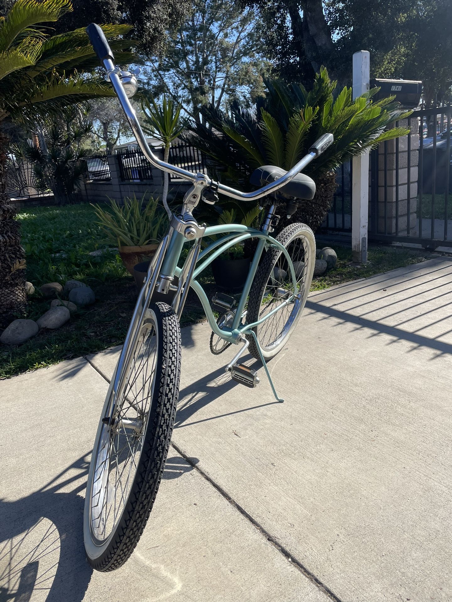 Huffy Beach Cruiser