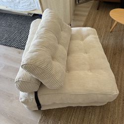 Couch That Unfolds To Bed 