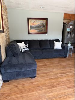 FREE DELIVERY – Ashley Furniture Modern Sectional w/ Chaise