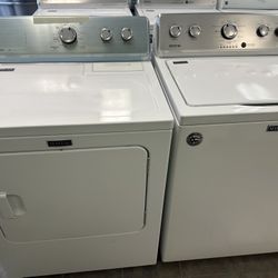 Maytag Washer And Electric Dryer Set 