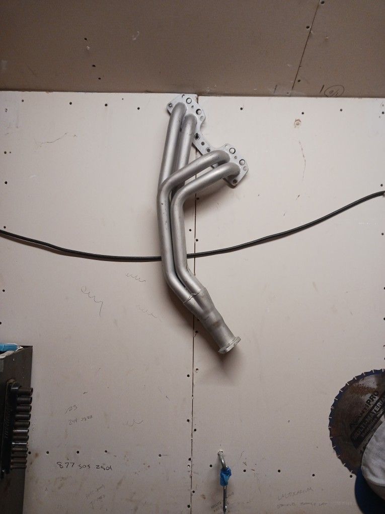 L C Engineering Toyota 22RE Header