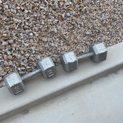 Set of 2, 35 Pound metal dumbells