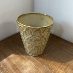 Beautiful new plant pot.