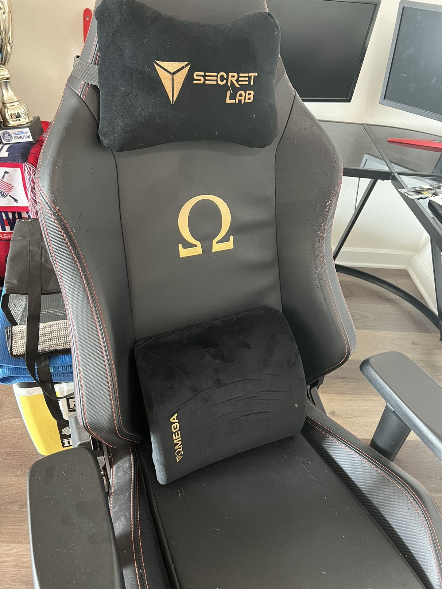 Secret Lab Gaming Chair for Sale in Tampa, FL OfferUp
