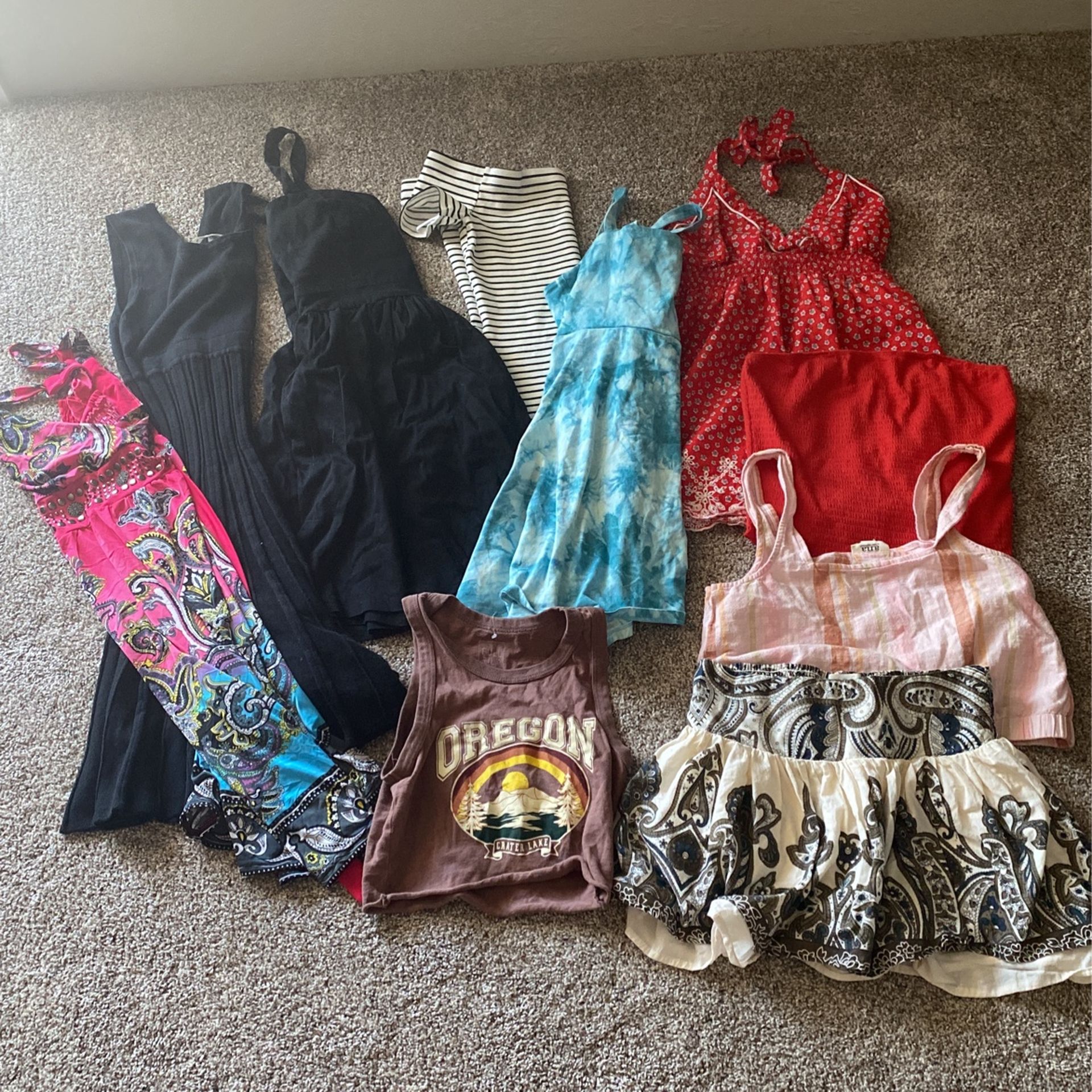 Woman’s Clothes Lot