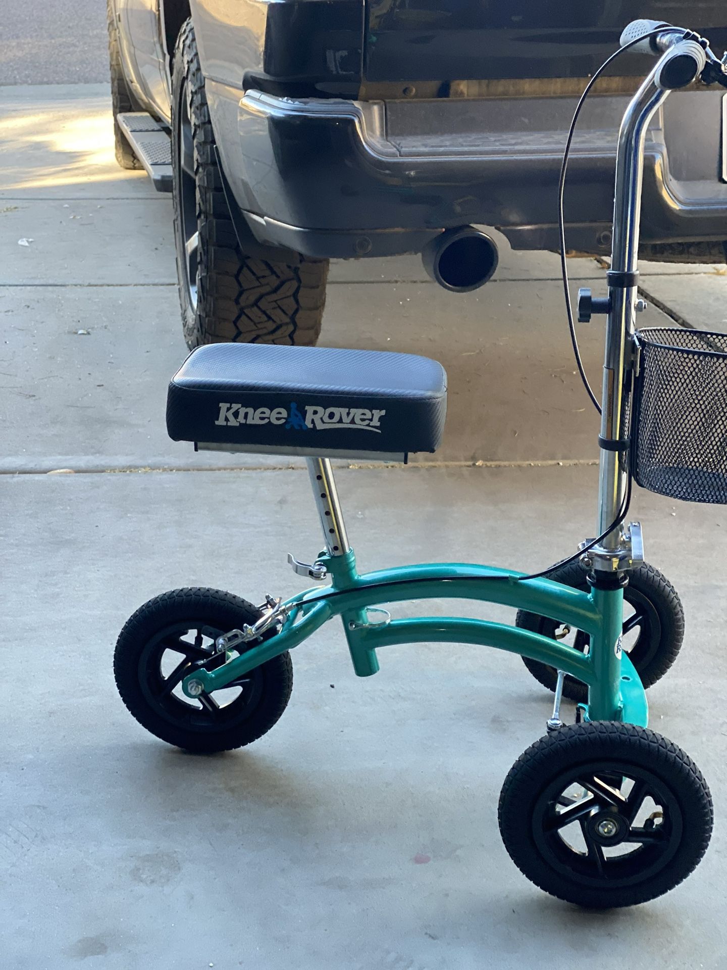 Knee Scooter Like New