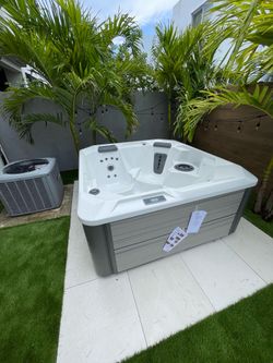 Jacuzzi
