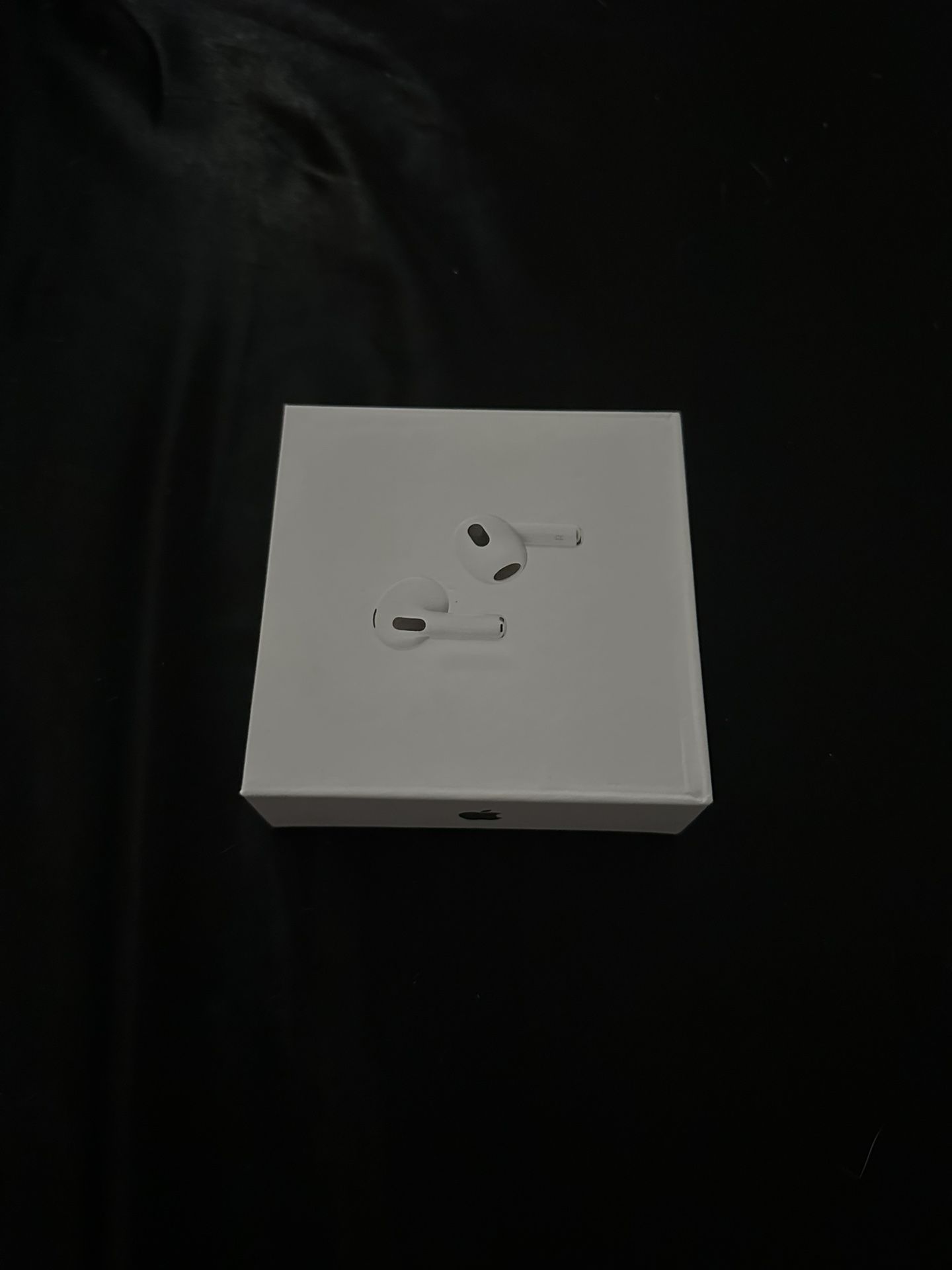 AirPods Gen 3