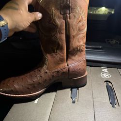 Bota Ariat piel de avestruz / ostrich boots size 11.5 super cheap $250
