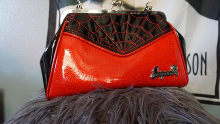 Sourpuss Spider Purse