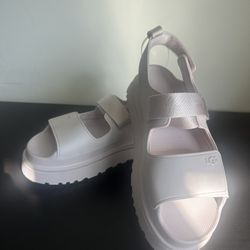 NWT UGG GoldenGlow Women’s Platform Adjustable Strap Light Pink. Sandals Size 11  