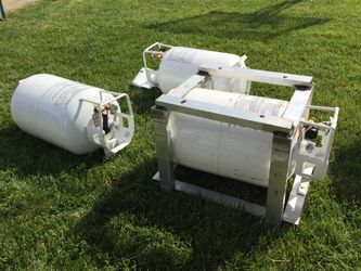 30lb horizontal RV propane tanks for Sale in Trenton, NJ - OfferUp