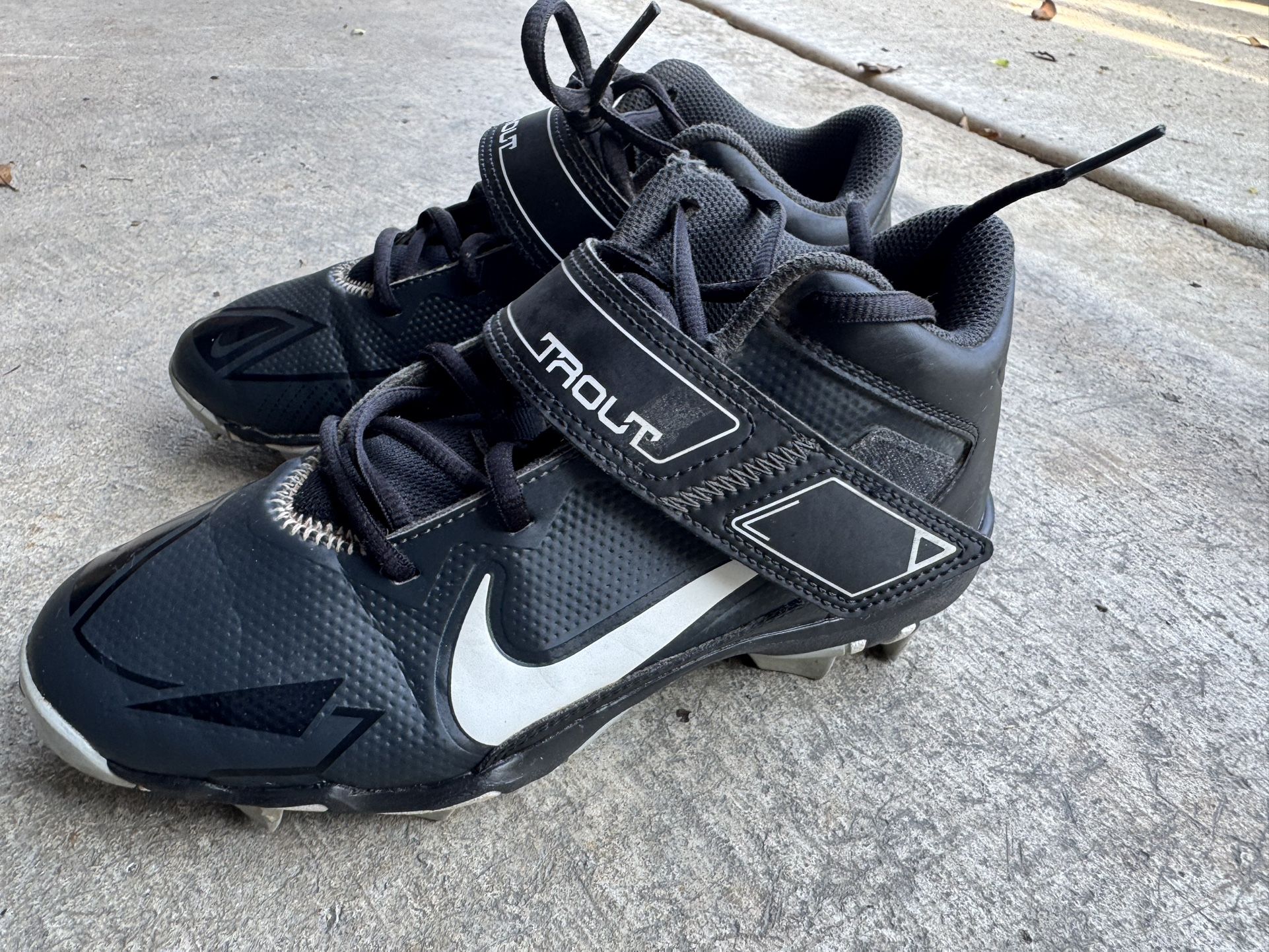 Kids Nike Baseball Cleats