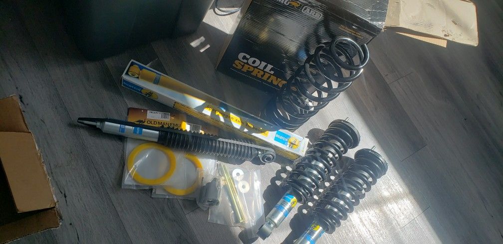 1(contact info removed) 3rd Gen 4runner/Tacoma  OME 5100 3/4"  Lift Kit 
