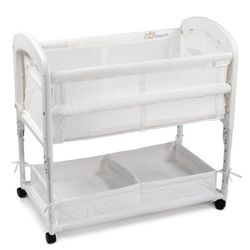 Bedside Sleeper/ Baby Bassinet
