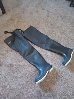 Lacrosse waders size 6