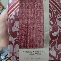 🆕️SHOWER CURTAINS $8 EACH