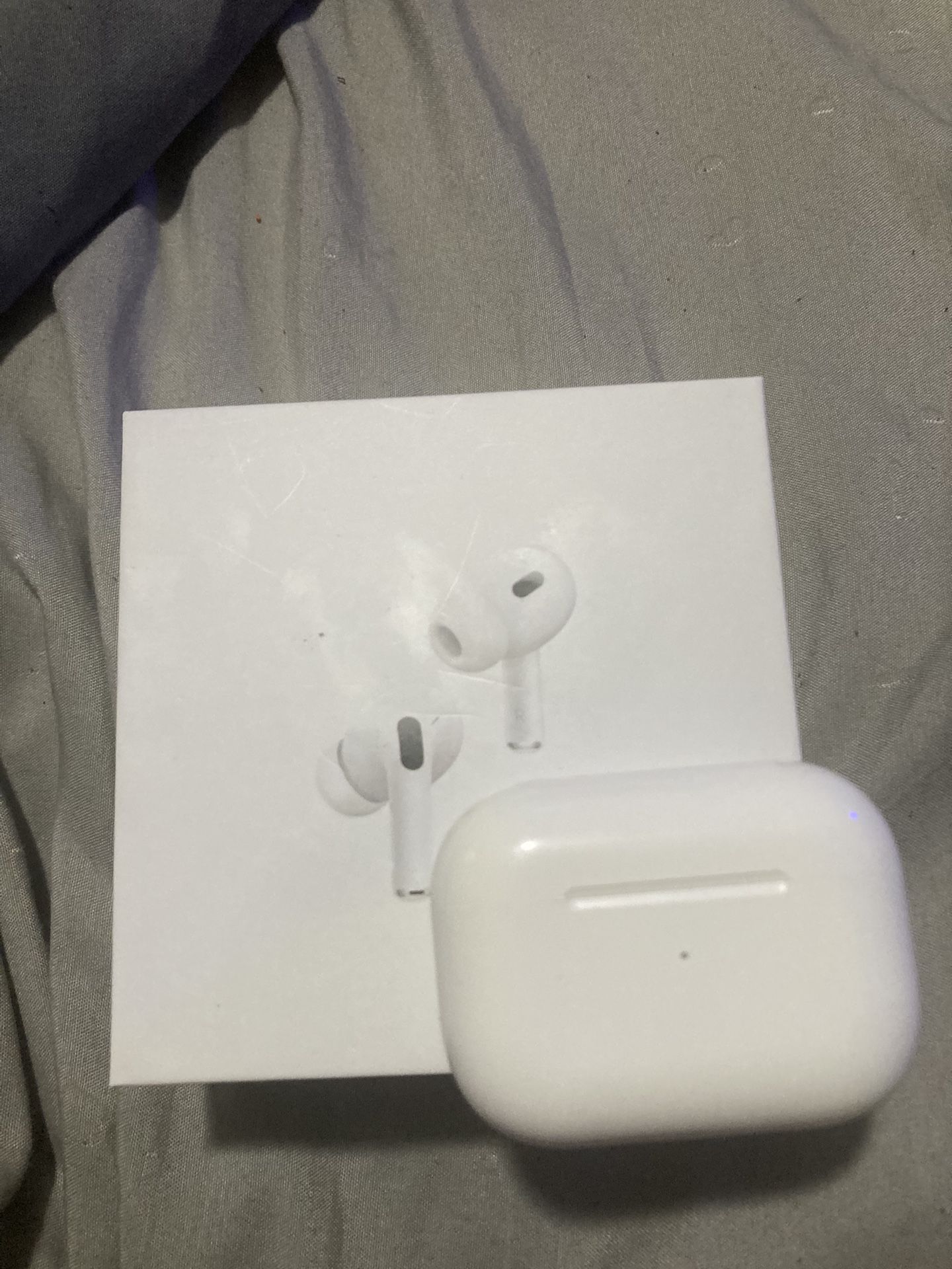 Airpods Gen 2