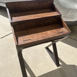 Space Saver Desk/table