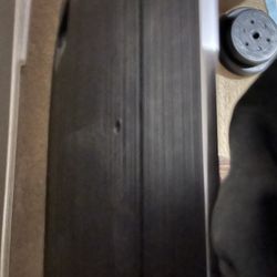 Samsung TV 65” $400