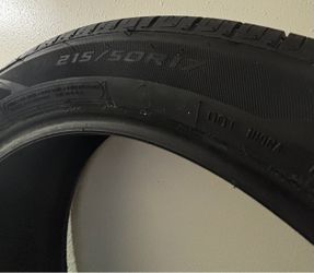 215/50R17 Car Tire