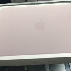 13-inch MACBOOK NEO 