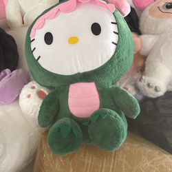 60 Cm Plushies ,new $ 60 Dollars 