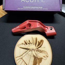 FL5 DE5 Acuity Red Adjustable Body