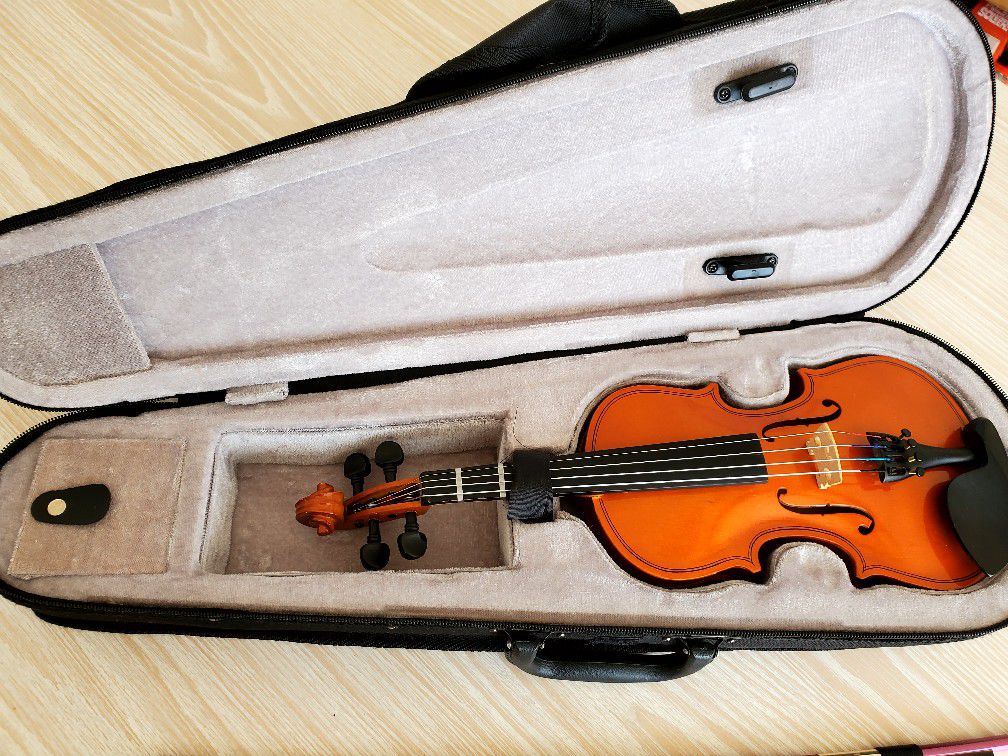 1/8 Violin with Carbone Fiber Bow & Thomastik Dominant String