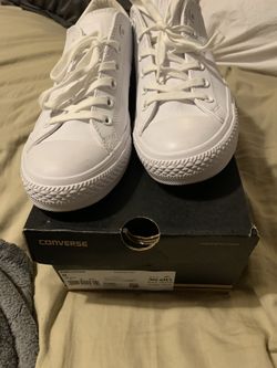 Converse size 9