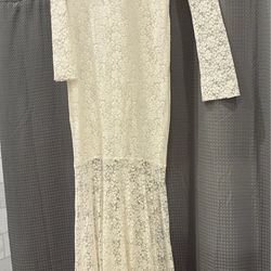 Women’s medium stretch lace mermaid wedding